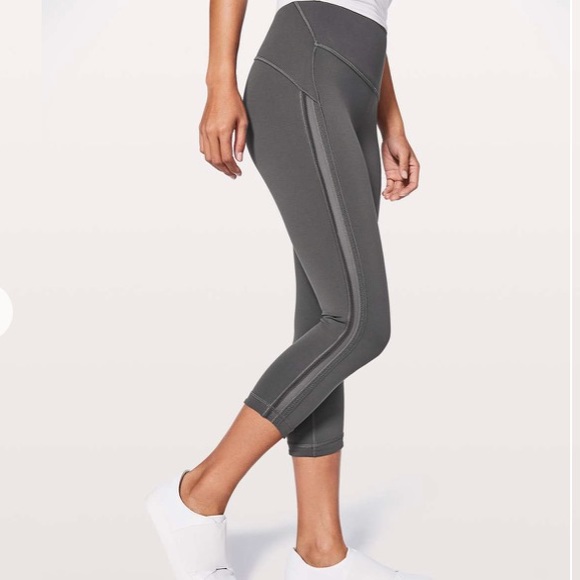 NWT • Lululemon • Wunder Under Crop Awaken Gray - Picture 4 of 6